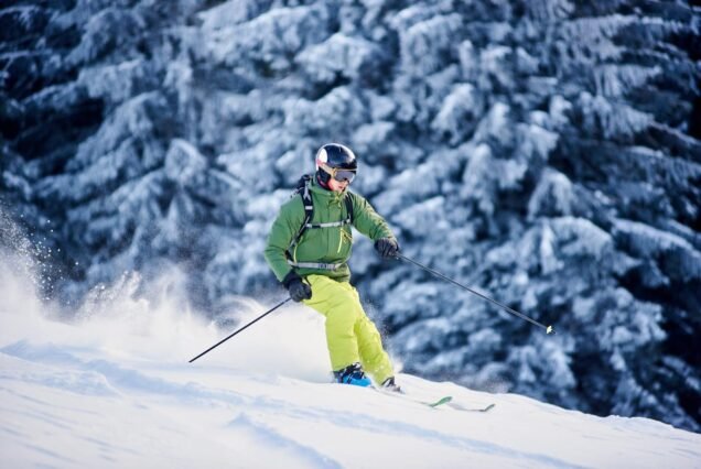 Skiing 8 Nights 9 Day Package